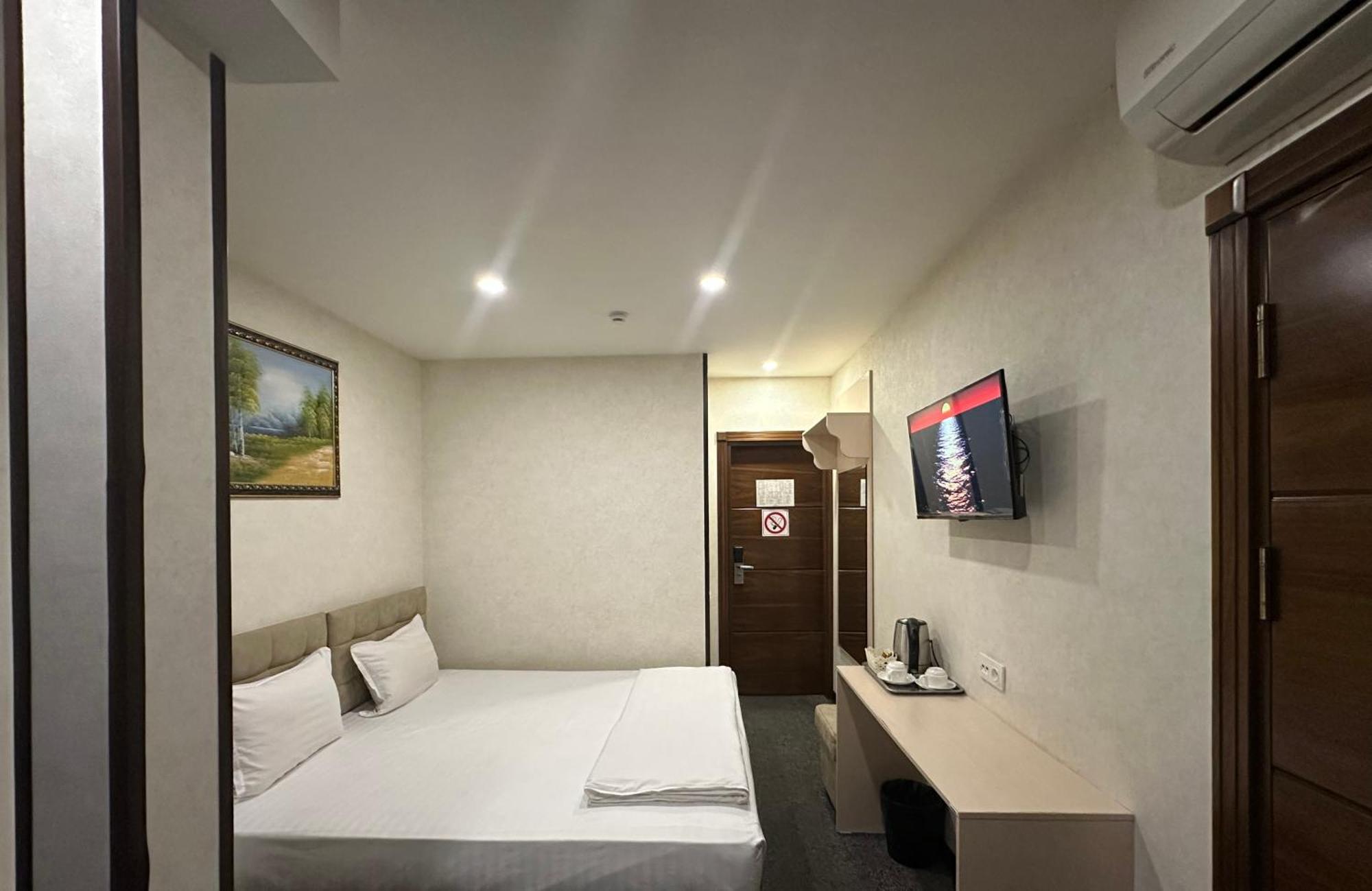 Friday Hotel Tashkent Exterior photo